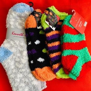 💖Fuzzy socks bundle💖